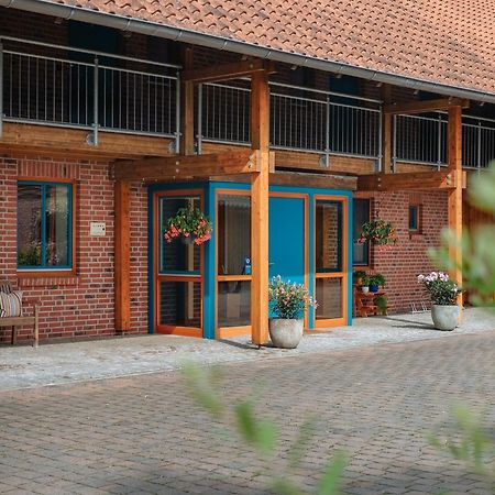 Hanken Hof Gastehaus Muller Gross Oesingen Buitenkant foto