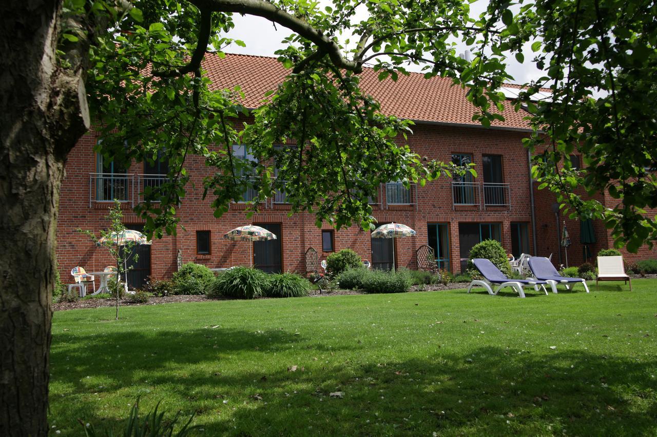 Hanken Hof Gastehaus Muller Gross Oesingen Buitenkant foto